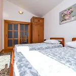 Vesna شقة سيغيت فغانييتْسا
