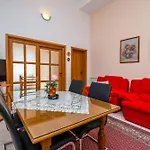 شقة Vesna