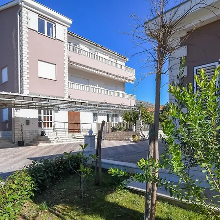Vesna Apartment *